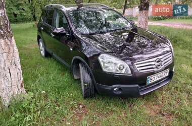 Позашляховик / Кросовер Nissan Qashqai+2 2009 в 