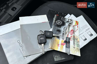 Позашляховик / Кросовер Nissan Qashqai+2 2011 в 