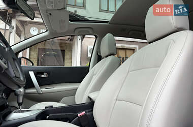 Внедорожник / Кроссовер Nissan Qashqai+2 2012 в 