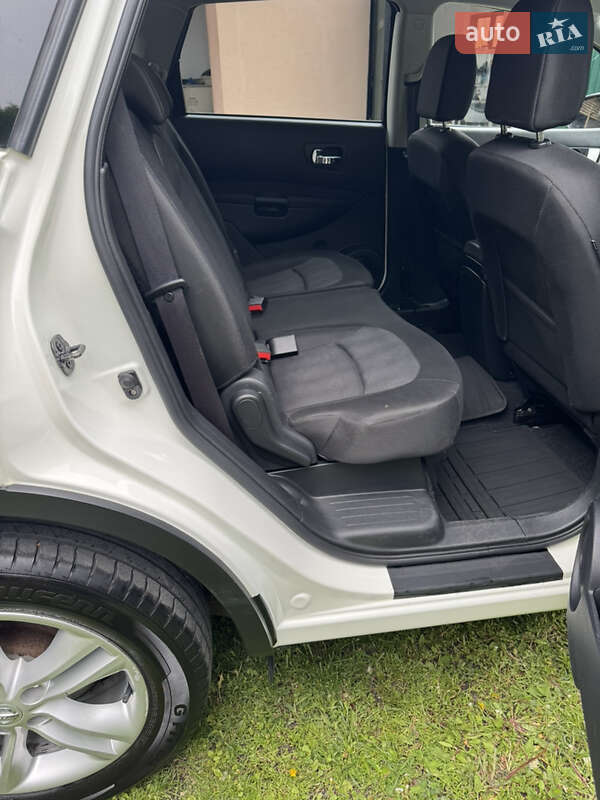 Внедорожник / Кроссовер Nissan Qashqai+2 2011 в Буске