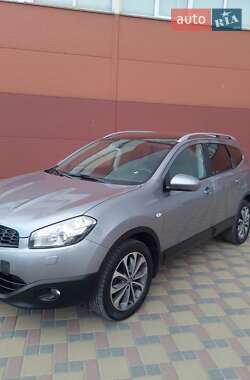 Позашляховик / Кросовер Nissan Qashqai+2 2011 в Гайсину