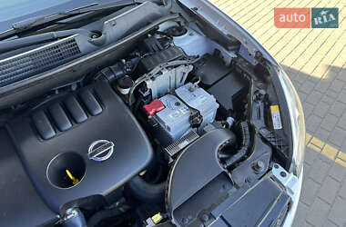 Позашляховик / Кросовер Nissan Qashqai+2 2010 в 