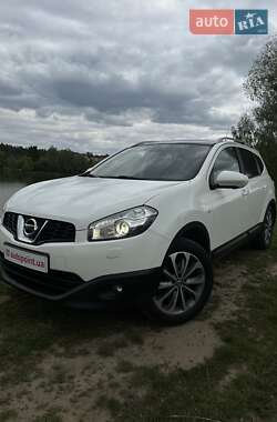 Внедорожник / Кроссовер Nissan Qashqai+2 2013 в Белогородке