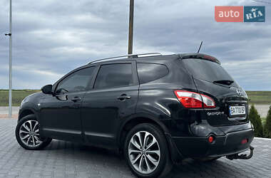 Внедорожник / Кроссовер Nissan Qashqai+2 2011 в 