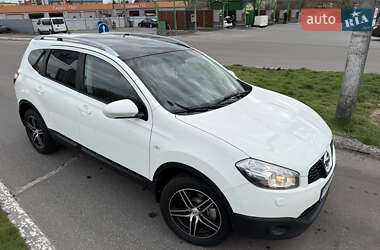 Позашляховик / Кросовер Nissan Qashqai+2 2011 в Прилуках