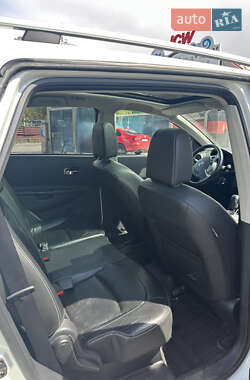 Позашляховик / Кросовер Nissan Qashqai+2 2013 в 
