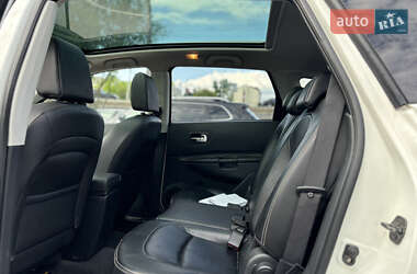 Позашляховик / Кросовер Nissan Qashqai+2 2012 в 