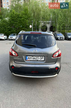 Внедорожник / Кроссовер Nissan Qashqai+2 2013 в 
