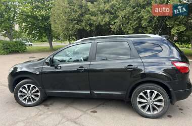 Внедорожник / Кроссовер Nissan Qashqai+2 2012 в 