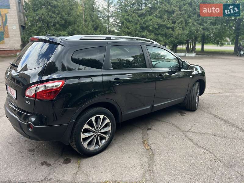 Внедорожник / Кроссовер Nissan Qashqai+2 2012 в Нежине