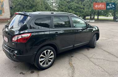 Внедорожник / Кроссовер Nissan Qashqai+2 2012 в 