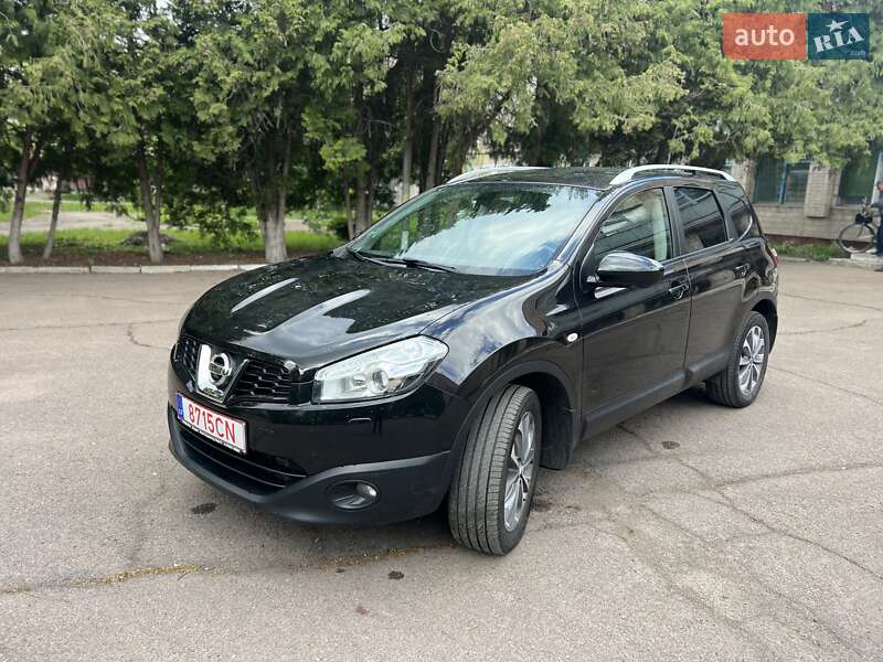 Внедорожник / Кроссовер Nissan Qashqai+2 2012 в Нежине