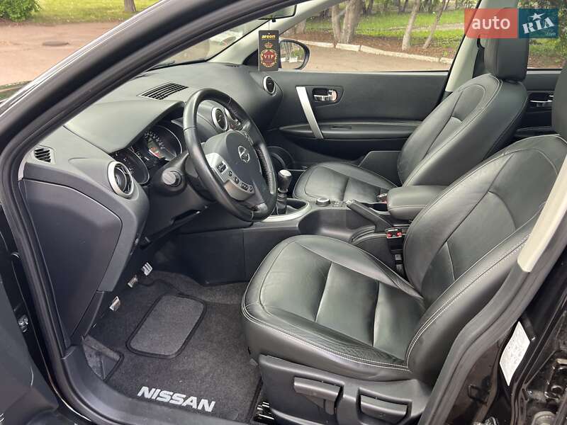 Внедорожник / Кроссовер Nissan Qashqai+2 2012 в Нежине