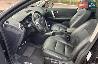 Внедорожник / Кроссовер Nissan Qashqai+2 2012 в 