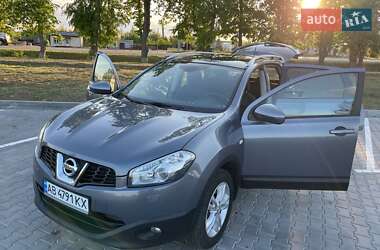 Внедорожник / Кроссовер Nissan Qashqai+2 2010 в 
