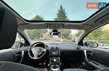 Позашляховик / Кросовер Nissan Qashqai+2 2011 в 