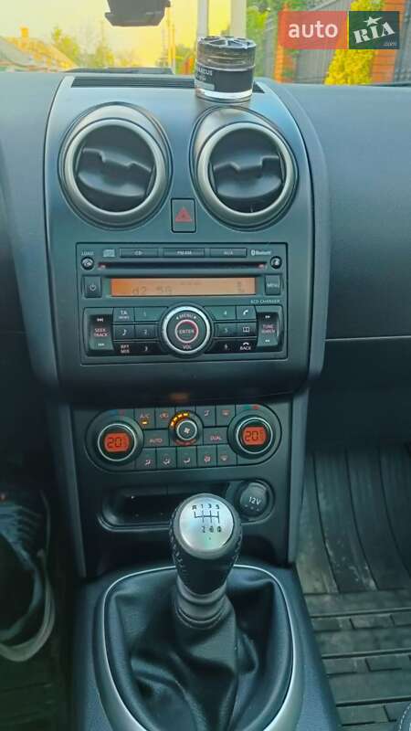 Внедорожник / Кроссовер Nissan Qashqai+2 2011 в Александрие