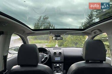 Внедорожник / Кроссовер Nissan Qashqai+2 2010 в 