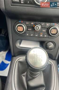 Позашляховик / Кросовер Nissan Qashqai+2 2011 в 
