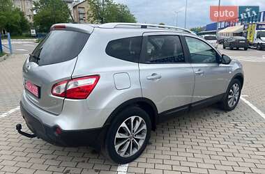 Позашляховик / Кросовер Nissan Qashqai+2 2011 в 