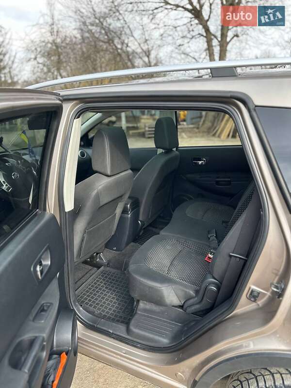 Внедорожник / Кроссовер Nissan Qashqai+2 2009 в Тернополе