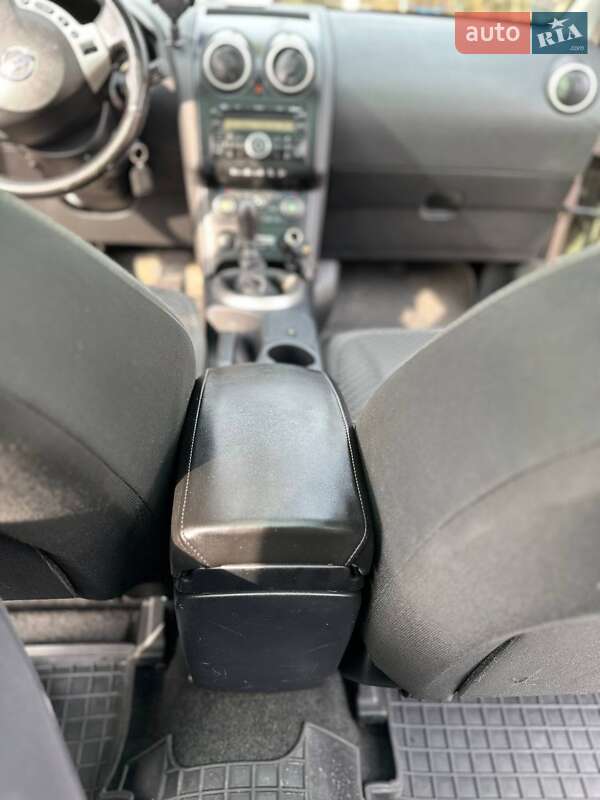 Внедорожник / Кроссовер Nissan Qashqai+2 2009 в Тернополе