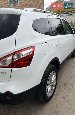 Внедорожник / Кроссовер Nissan Qashqai+2 2012 в 