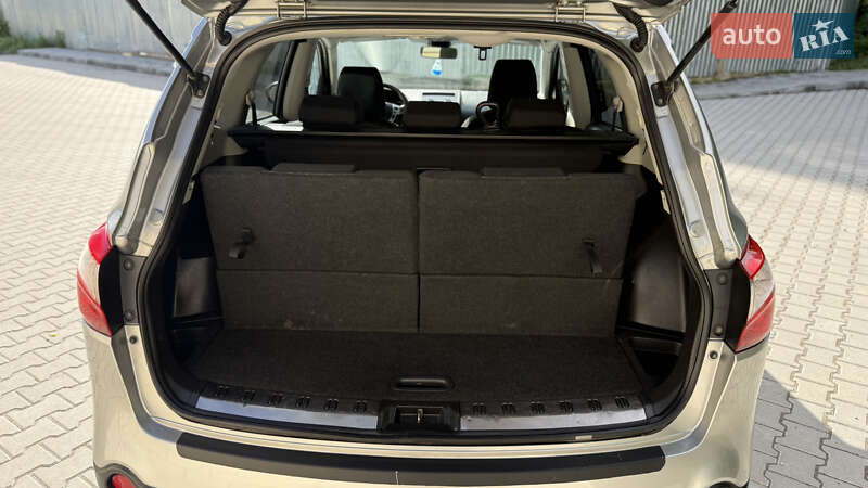 Внедорожник / Кроссовер Nissan Qashqai+2 2011 в Тернополе