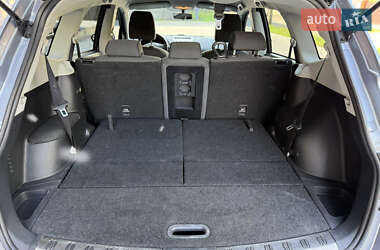 Позашляховик / Кросовер Nissan Qashqai+2 2011 в 