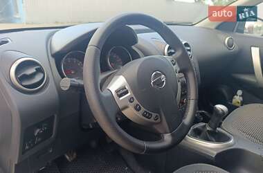 Внедорожник / Кроссовер Nissan Qashqai+2 2009 в 
