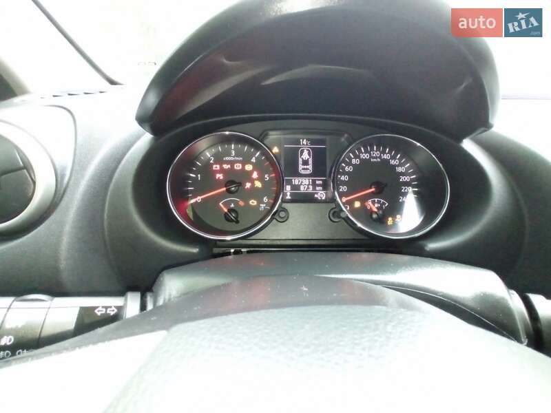 Позашляховик / Кросовер Nissan Qashqai+2 2013 в Івано-Франківську
