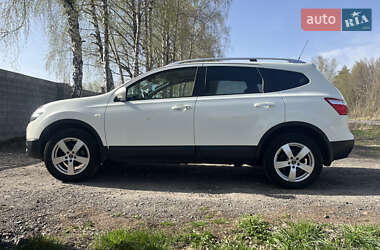 Внедорожник / Кроссовер Nissan Qashqai+2 2010 в 