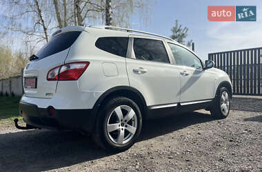 Внедорожник / Кроссовер Nissan Qashqai+2 2010 в 
