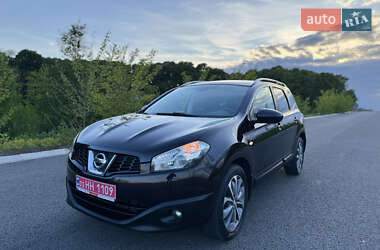 Позашляховик / Кросовер Nissan Qashqai+2 2011 в Рівному