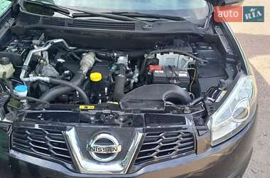 Внедорожник / Кроссовер Nissan Qashqai+2 2011 в 