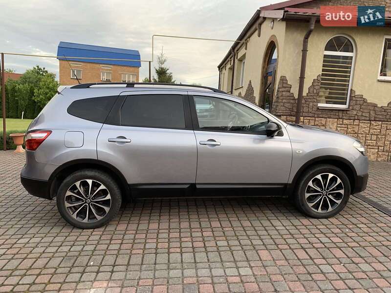 Nissan Qashqai+2 2013