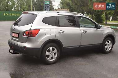 Внедорожник / Кроссовер Nissan Qashqai+2 2009 в 