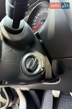 Позашляховик / Кросовер Nissan Qashqai+2 2013 в 