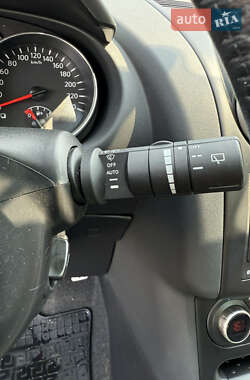 Позашляховик / Кросовер Nissan Qashqai+2 2013 в 