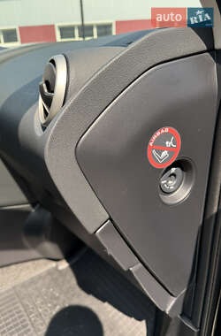 Позашляховик / Кросовер Nissan Qashqai+2 2013 в 