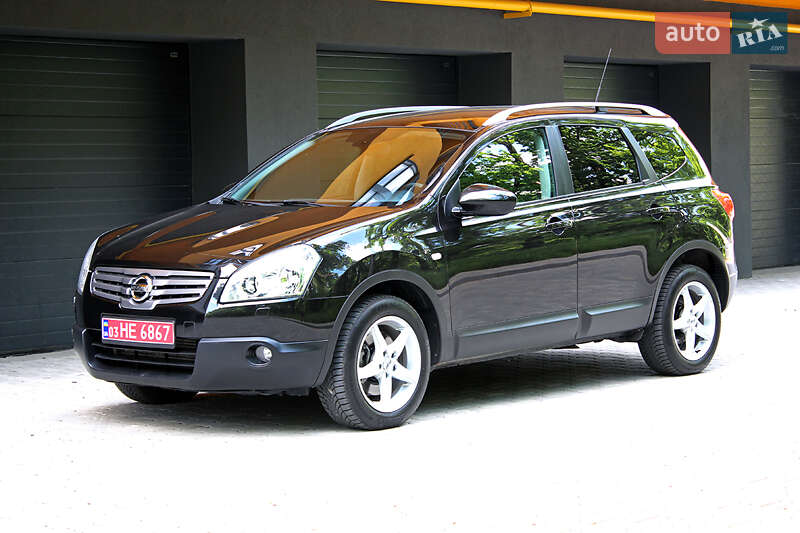 Nissan Qashqai+2 2009