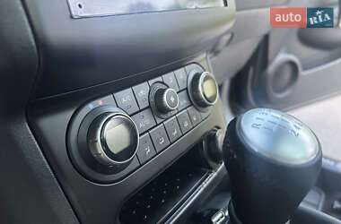 Позашляховик / Кросовер Nissan Qashqai+2 2011 в 