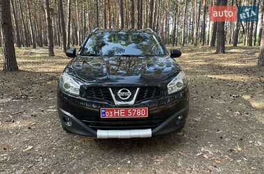 Позашляховик / Кросовер Nissan Qashqai+2 2013 в Харкові