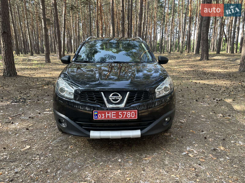 Позашляховик / Кросовер Nissan Qashqai+2 2013 в Харкові