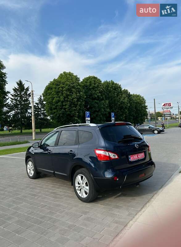 Внедорожник / Кроссовер Nissan Qashqai+2 2011 в Луцке