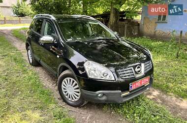 Внедорожник / Кроссовер Nissan Qashqai+2 2009 в Луцке