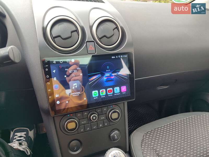 Внедорожник / Кроссовер Nissan Qashqai+2 2010 в Микуличине