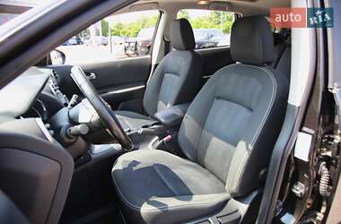 Внедорожник / Кроссовер Nissan Qashqai+2 2011 в 