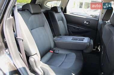 Внедорожник / Кроссовер Nissan Qashqai+2 2011 в 