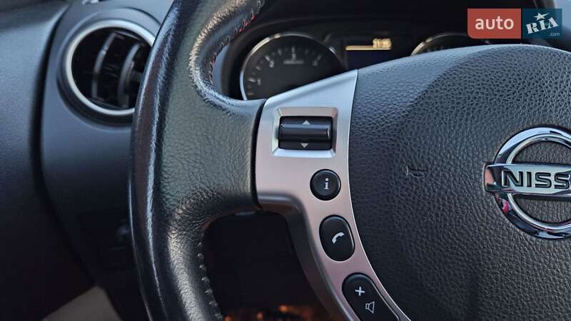 Позашляховик / Кросовер Nissan Qashqai+2 2011 в Вінниці